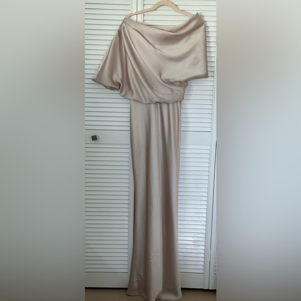AMSALE Anthropologie formal collection. Worn once! Beautiful on!